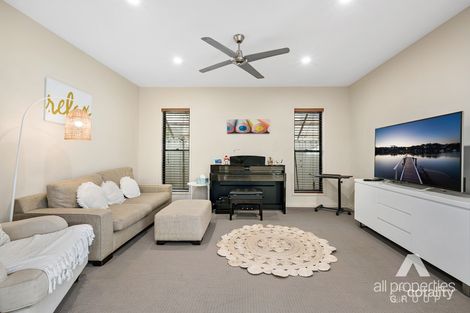 Property photo of 5 Komodo Court Parrearra QLD 4575