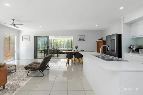 Property photo of 4 Moorhen Place Noosaville QLD 4566