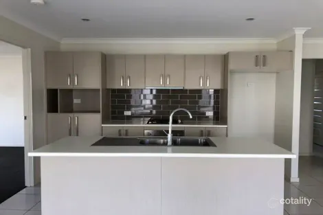 Property photo of 6 Windrest Street Strathpine QLD 4500