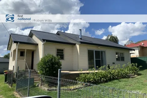 306 Bourke St, Glen Innes, NSW 2370