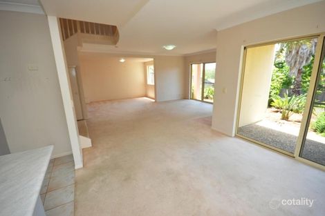 Property photo of 12 Fortuna Place Parkwood QLD 4214