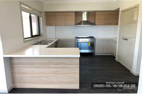 Property photo of 12 Docile Avenue Clyde VIC 3978