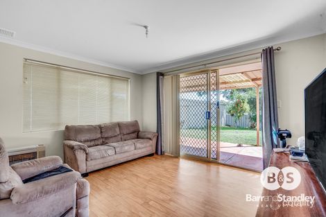 Property photo of 28 Fradelos Place Usher WA 6230