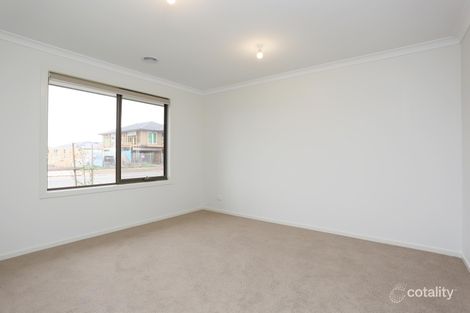 Property photo of 82 Wagner Drive Werribee VIC 3030