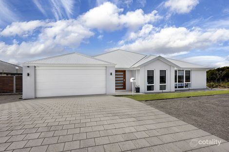 13 Admiral Link, Wandina, WA 6530