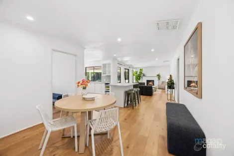 Property photo of 20 Oakhill Crescent Morphett Vale SA 5162