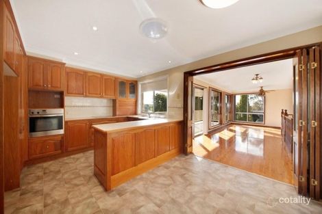 Property photo of 4 Cunningham Place Camden South NSW 2570