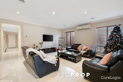 Property photo of 3 Carisbrook Court Taylors Hill VIC 3037