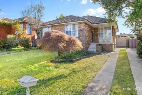 Property photo of 32 Cripps Avenue Kingsgrove NSW 2208