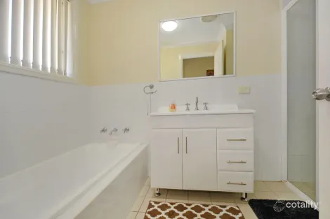 Property photo of 1/210 Bloomfield Street Gunnedah NSW 2380