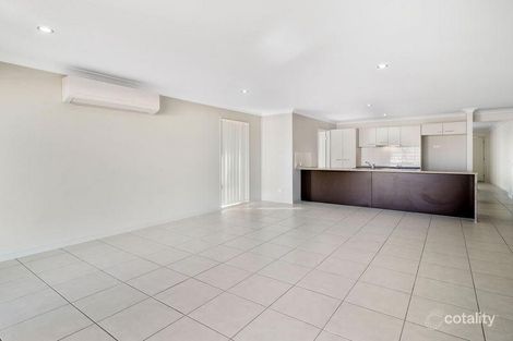 Property photo of 30 Kurrawa Crescent Glenvale QLD 4350