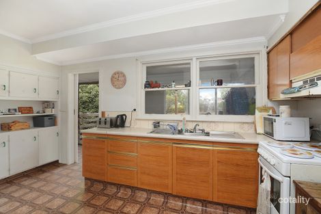 Property photo of 17 Dimora Avenue Camperdown VIC 3260