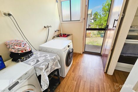 Property photo of 1 Finschafen Street Soldiers Hill QLD 4825