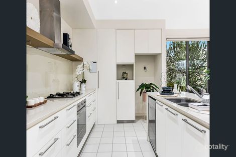 Property photo of 24 Edgbaston Way Mulgrave VIC 3170