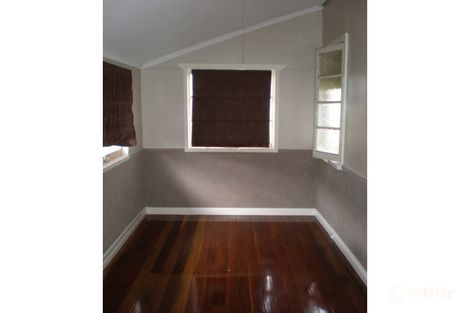 Property photo of 8 Bridson Avenue East Ipswich QLD 4305