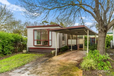 105/98 Bungower Rd, Mornington, VIC 3931