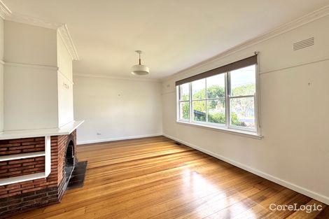 Property photo of 8 Weeroona Avenue Hamlyn Heights VIC 3215