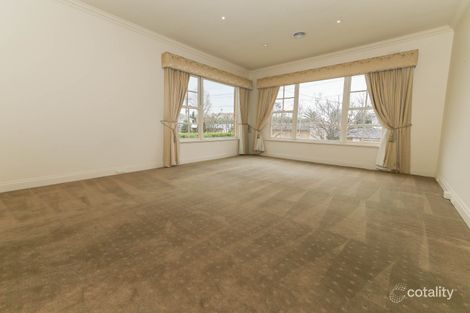 Property photo of 2/6 Deepdene Place Deepdene VIC 3103