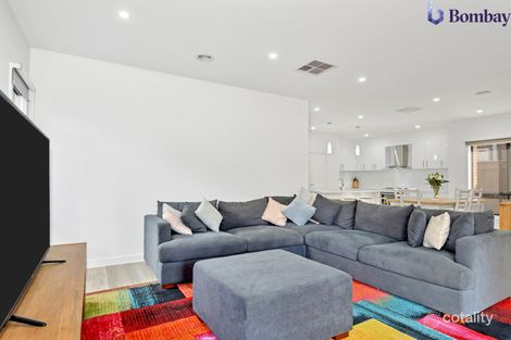 Property photo of 14 Stonecutter Crescent Wollert VIC 3750