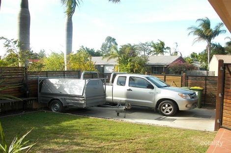 Property photo of 1/3 Melanie Place Labrador QLD 4215