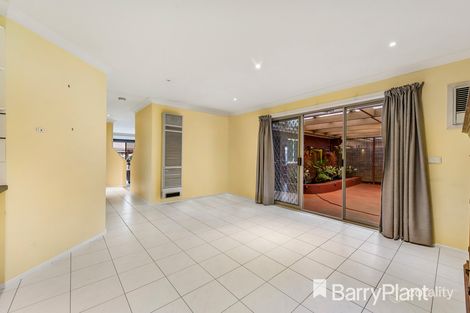 Property photo of 17 Bluebell Court Hoppers Crossing VIC 3029