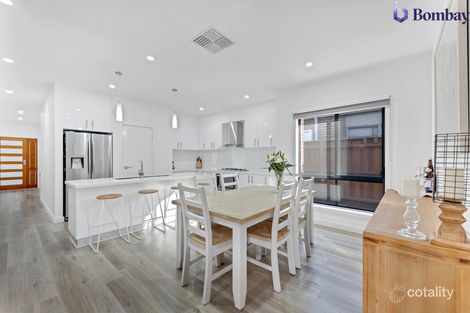 Property photo of 14 Stonecutter Crescent Wollert VIC 3750