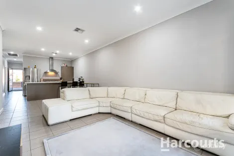 Property photo of 25 Bellini Gardens Alkimos WA 6038