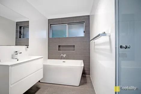 Property photo of 62 Lucretia Road Seven Hills NSW 2147