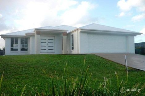 12 Creekside Esp, Cooloola Cove, QLD 4580