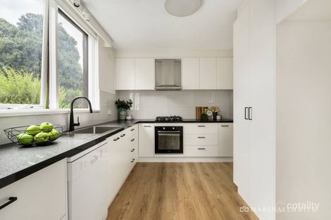 Property photo of 3/2-4 Rosaline Avenue Mount Waverley VIC 3149