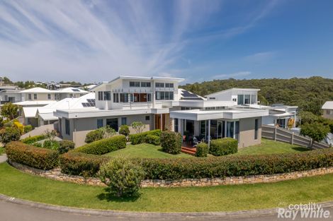 Property photo of 13 Torquay Circuit Red Head NSW 2430
