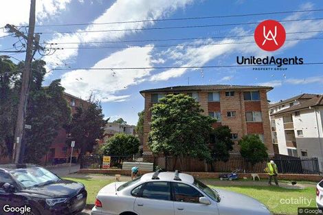 2/2 Forbes St, Warwick Farm, NSW 2170