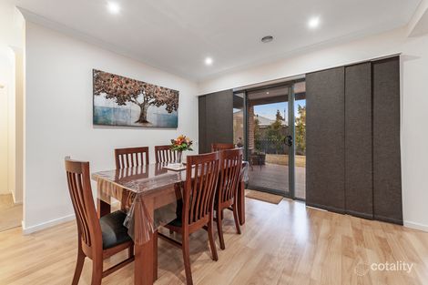 Property photo of 9 Riverway View Craigieburn VIC 3064