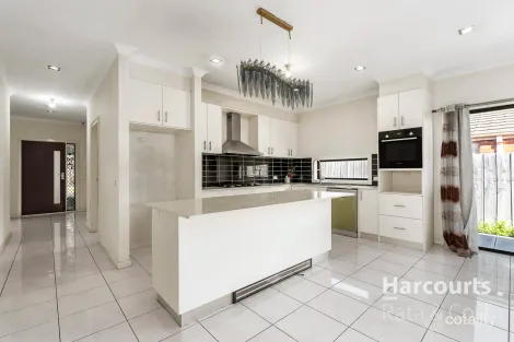 Property photo of 16 Legg Walk Epping VIC 3076