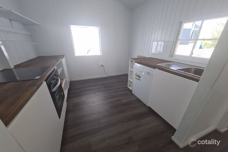 Property photo of 168 Prince Edward Parade Scarborough QLD 4020