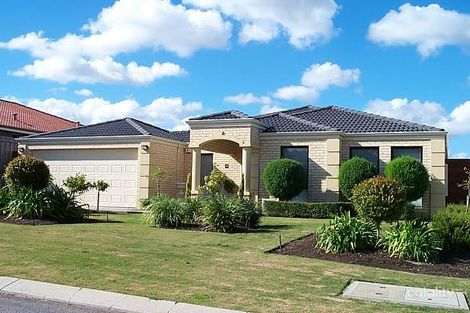 Property photo of 18 Gifford Mews Currambine WA 6028
