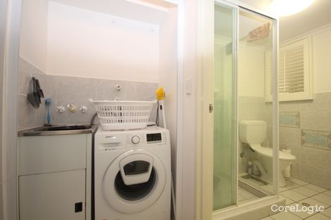 Property photo of 2/39 Rolle Street Holland Park West QLD 4121