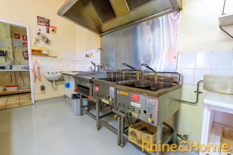 102 Fitzroy St, Dubbo, NSW 2830