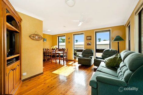 Property photo of 124 The Boulevarde Oak Flats NSW 2529