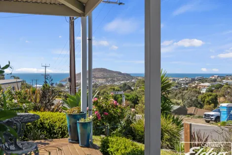 Property photo of 42-44 Battye Road Encounter Bay SA 5211