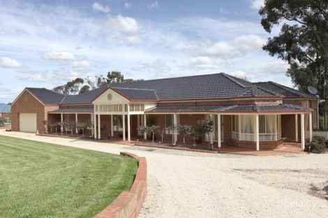 Property photo of 26 Latham Street North Bendigo VIC 3550