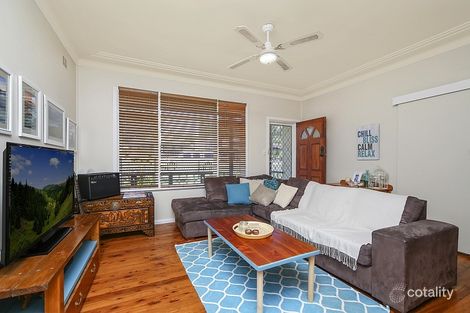 Property photo of 15 George Hely Crescent Killarney Vale NSW 2261
