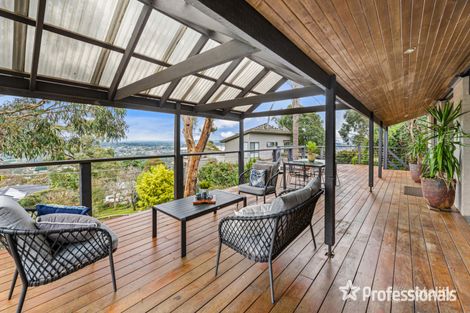 Property photo of 121 Bastow Road Lilydale VIC 3140