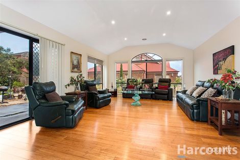 Property photo of 11 Ilyuka Way South Morang VIC 3752