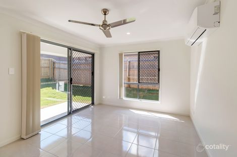 Property photo of 2/36 Jupiter Street Wulkuraka QLD 4305