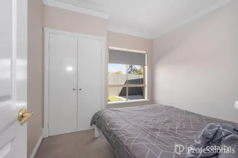 Property photo of 6 Siberia Close Hannans WA 6430