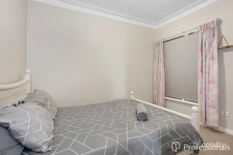 Property photo of 6 Siberia Close Hannans WA 6430