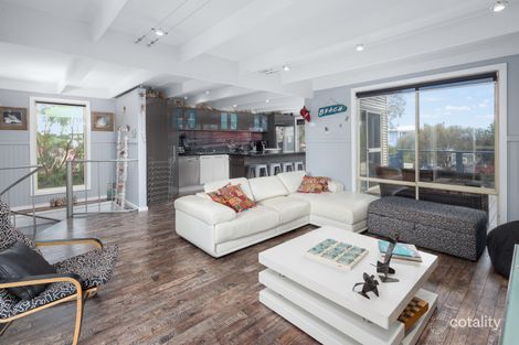 Property photo of 11 Marlin Street Smiths Beach VIC 3922