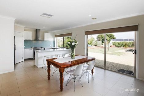 Property photo of 6 Pontvale Close Gisborne VIC 3437