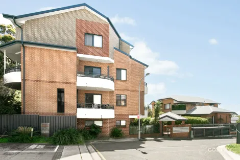 Property photo of 26/10 Toms Lane Engadine NSW 2233